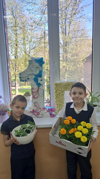 Весенняя неделя добра в начальной школе «Цветик-семицветик».